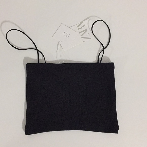 Cute little black top - Picture 1 of 2